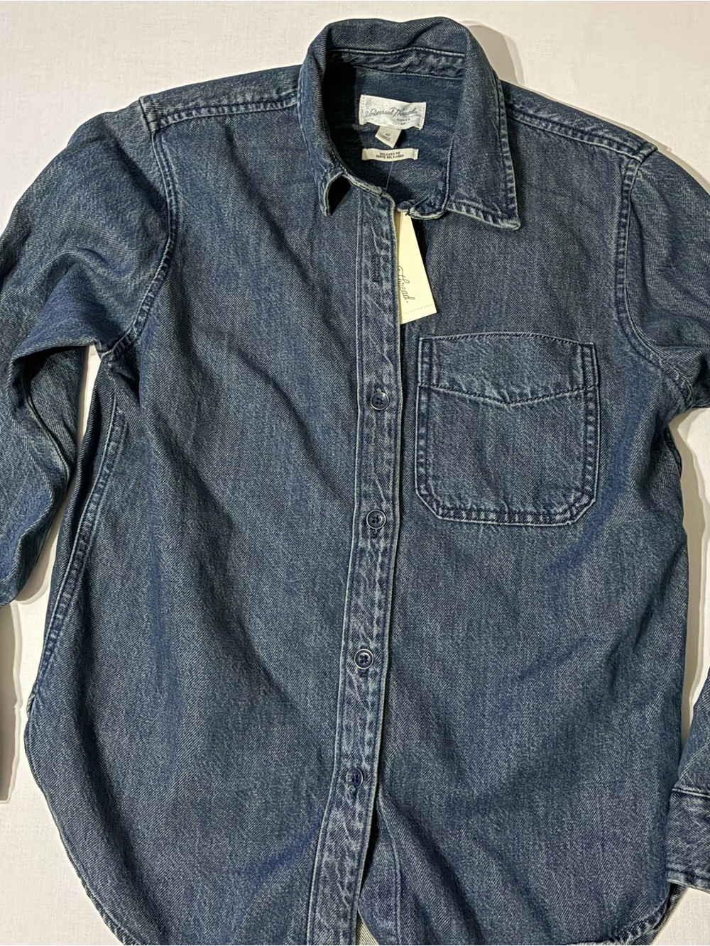 NWT Universal Thread Women's Relaxed Fit Denim Button-Down Shirt Dark Wash XS